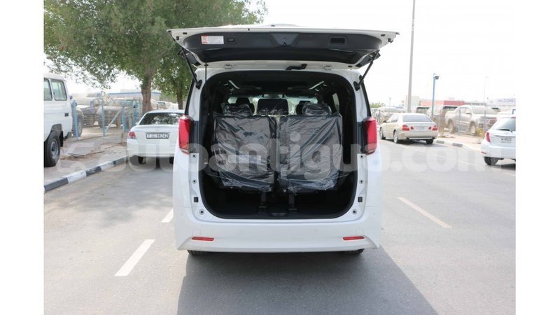 Big with watermark toyota alphard antigua import dubai 2046