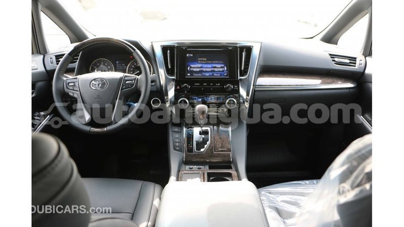 Big with watermark toyota alphard antigua import dubai 2046