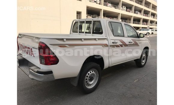 Buy Import Toyota Hilux White Car in Import - Dubai in Antigua Buy Import Toyota Hilux White Car in Import - Dubai in Antigua