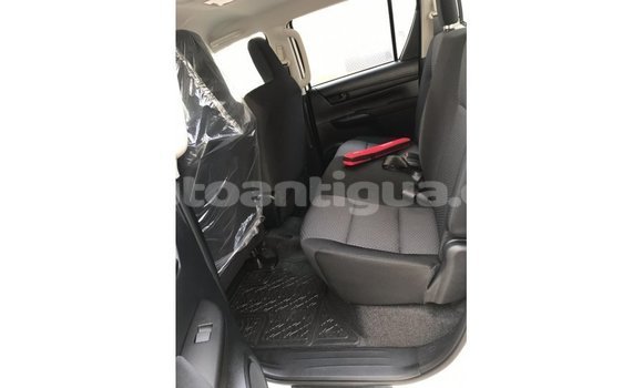 Buy Import Toyota Hilux White Car in Import - Dubai in Antigua Buy Import Toyota Hilux White Car in Import - Dubai in Antigua