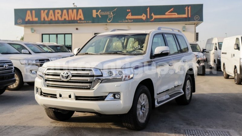 Big with watermark toyota land cruiser antigua import dubai 2057
