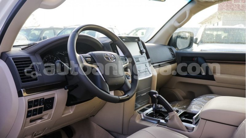 Big with watermark toyota land cruiser antigua import dubai 2057