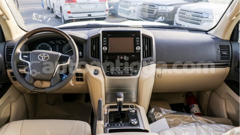 Big with watermark toyota land cruiser antigua import dubai 2057