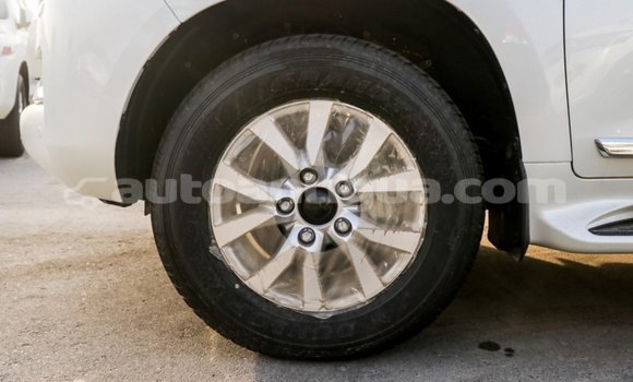 Buy Import Toyota Land Cruiser White Car in Import - Dubai in Antigua Buy Import Toyota Land Cruiser White Car in Import - Dubai in Antigua