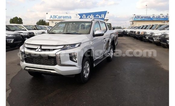 Buy Import Mitsubishi L200 White Car in Import - Dubai in Antigua Buy Import Mitsubishi L200 White Car in Import - Dubai in Antigua
