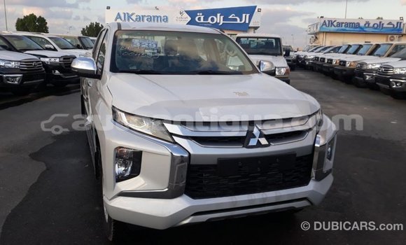 Buy Import Mitsubishi L200 White Car in Import - Dubai in Antigua Buy Import Mitsubishi L200 White Car in Import - Dubai in Antigua