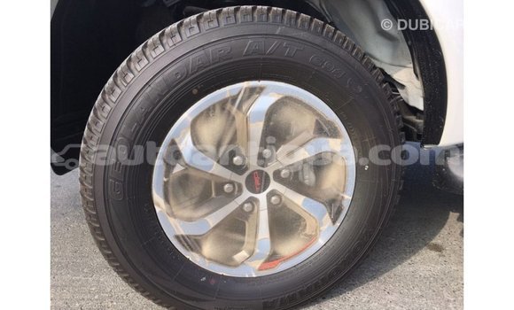 Buy Import Toyota Hilux White Car in Import - Dubai in Antigua Buy Import Toyota Hilux White Car in Import - Dubai in Antigua