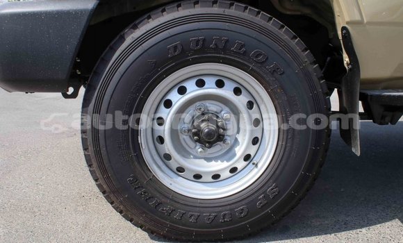 Buy Import Toyota Land Cruiser Beige Car in Import - Dubai in Antigua Buy Import Toyota Land Cruiser Beige Car in Import - Dubai in Antigua