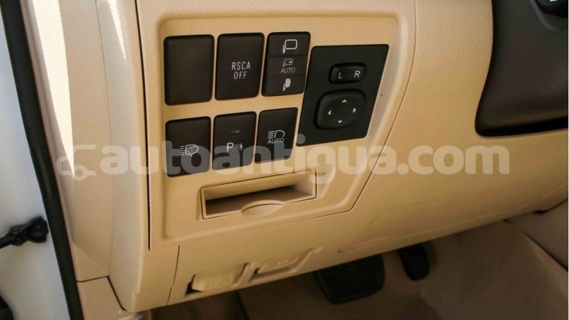 Big with watermark toyota land cruiser antigua import dubai 2068