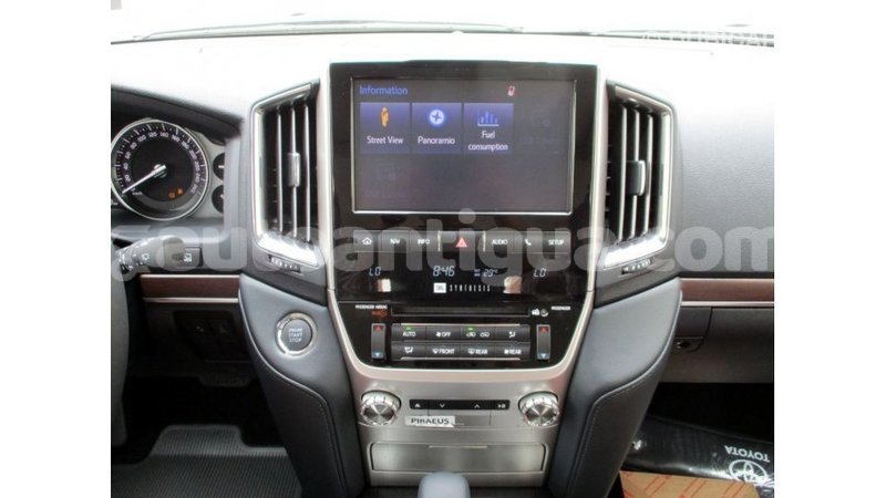 Big with watermark toyota land cruiser antigua import dubai 2070