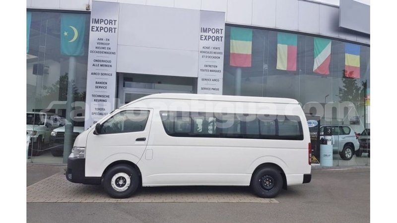 Big with watermark toyota hiace antigua import dubai 2078