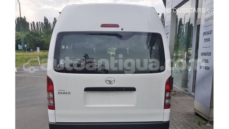 Big with watermark toyota hiace antigua import dubai 2078