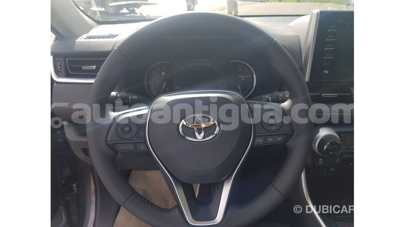 Big with watermark toyota hiace antigua import dubai 2096