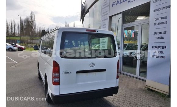 Buy Import Toyota Hiace White Car in Import - Dubai in Antigua Buy Import Toyota Hiace White Car in Import - Dubai in Antigua