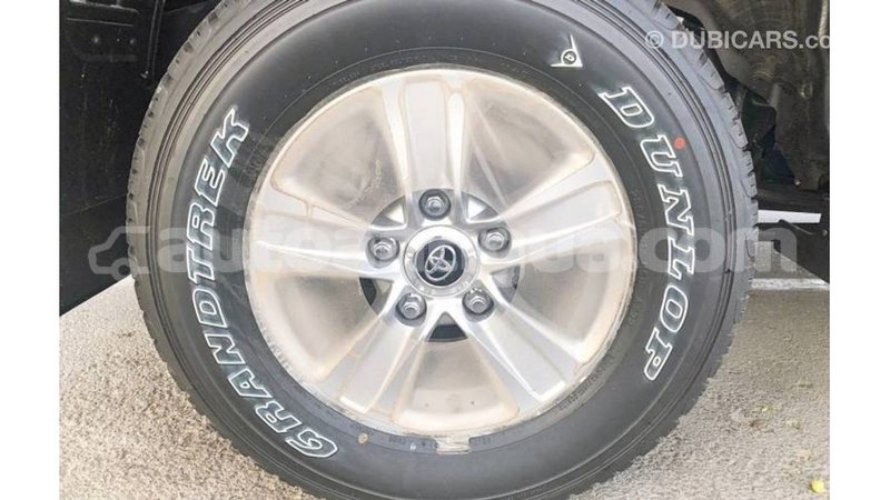 Big with watermark toyota land cruiser antigua import dubai 2100