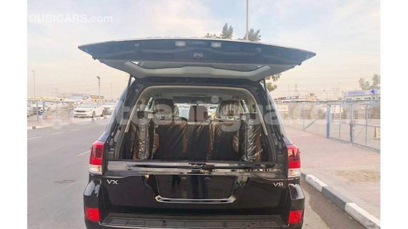 Big with watermark toyota land cruiser antigua import dubai 2100