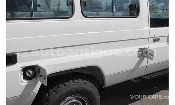 Buy Import Toyota Land Cruiser White Car in Import - Dubai in Antigua Buy Import Toyota Land Cruiser White Car in Import - Dubai in Antigua