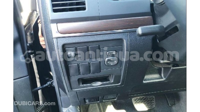Big with watermark toyota land cruiser antigua import dubai 2104