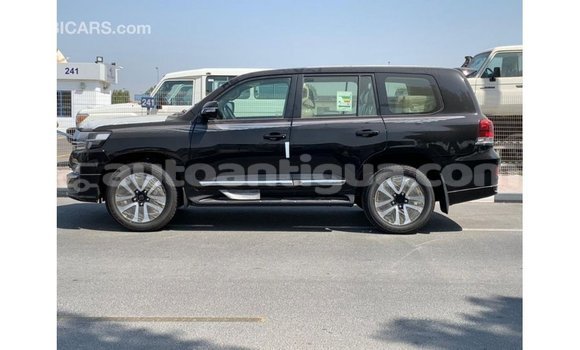 Buy Import Toyota Land Cruiser Black Car in Import - Dubai in Antigua Buy Import Toyota Land Cruiser Black Car in Import - Dubai in Antigua