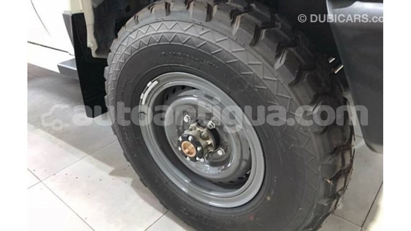 Big with watermark toyota land cruiser antigua import dubai 2109