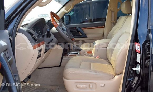 Buy Import Toyota Land Cruiser Black Car in Import - Dubai in Antigua Buy Import Toyota Land Cruiser Black Car in Import - Dubai in Antigua