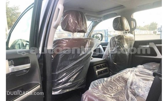 Buy Import Toyota Land Cruiser Black Car in Import - Dubai in Antigua Buy Import Toyota Land Cruiser Black Car in Import - Dubai in Antigua