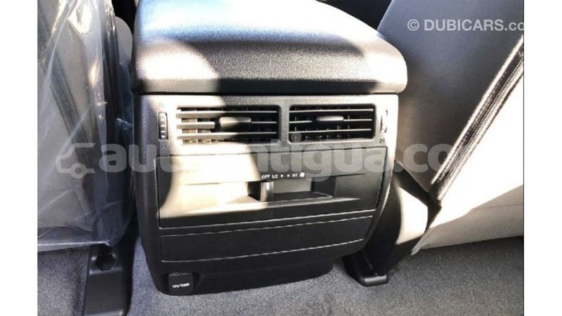 Big with watermark toyota land cruiser antigua import dubai 2117
