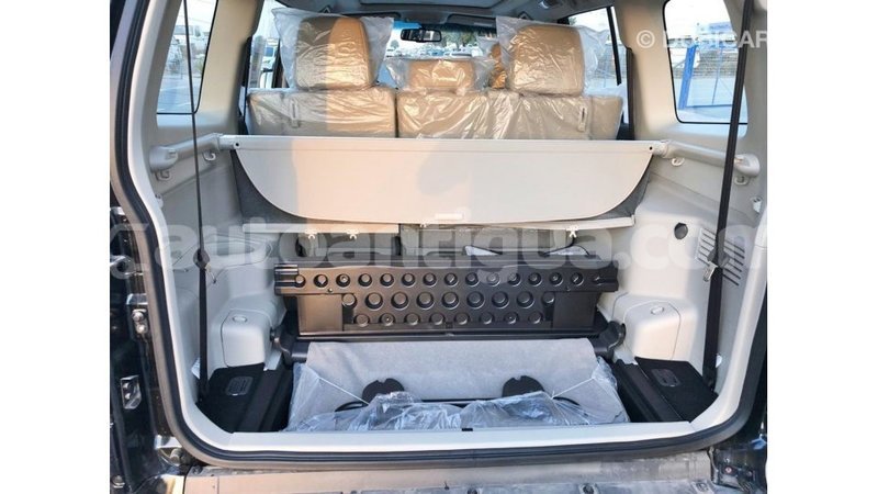 Big with watermark mitsubishi pajero antigua import dubai 2123