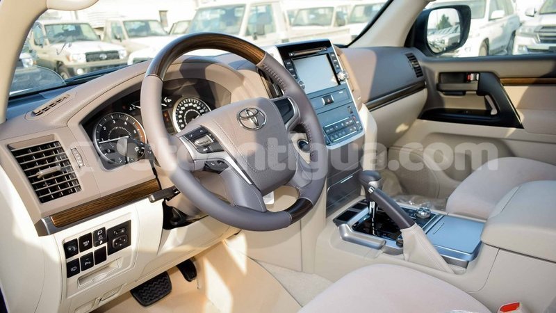 Big with watermark toyota land cruiser antigua import dubai 2124