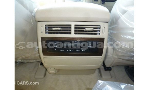 Buy Import Toyota Land Cruiser White Car in Import - Dubai in Antigua Buy Import Toyota Land Cruiser White Car in Import - Dubai in Antigua