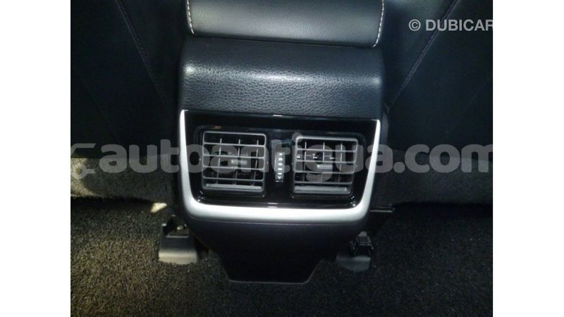 Big with watermark toyota harrier antigua import dubai 2133