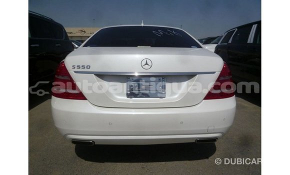 Buy Import Mercedes-Benz 190 (W201) White Car in Import - Dubai in Antigua Buy Import Mercedes-Benz 190 (W201) White Car in Import - Dubai in Antigua