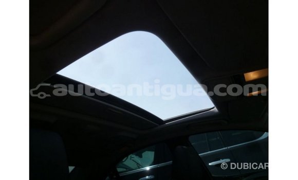 Buy Import Mercedes-Benz 190 (W201) White Car in Import - Dubai in Antigua Buy Import Mercedes-Benz 190 (W201) White Car in Import - Dubai in Antigua