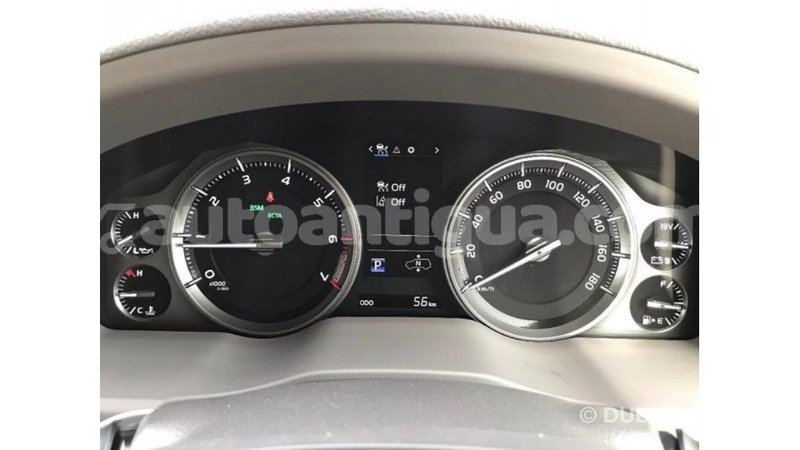 Big with watermark toyota land cruiser antigua import dubai 2145