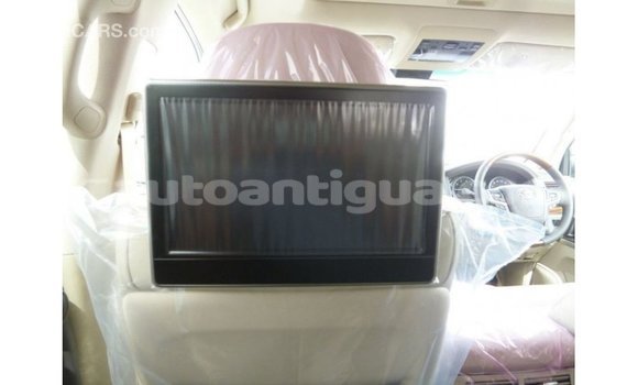 Buy Import Toyota Land Cruiser White Car in Import - Dubai in Antigua Buy Import Toyota Land Cruiser White Car in Import - Dubai in Antigua