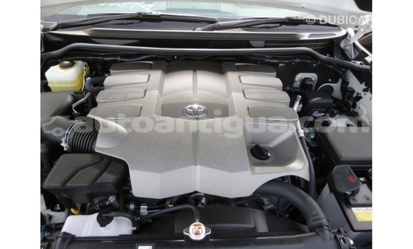 Buy Import Toyota Land Cruiser White Car in Import - Dubai in Antigua Buy Import Toyota Land Cruiser White Car in Import - Dubai in Antigua