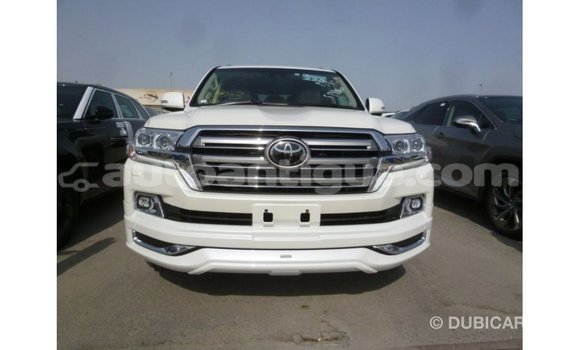 Buy Import Toyota Land Cruiser White Car in Import - Dubai in Antigua Buy Import Toyota Land Cruiser White Car in Import - Dubai in Antigua
