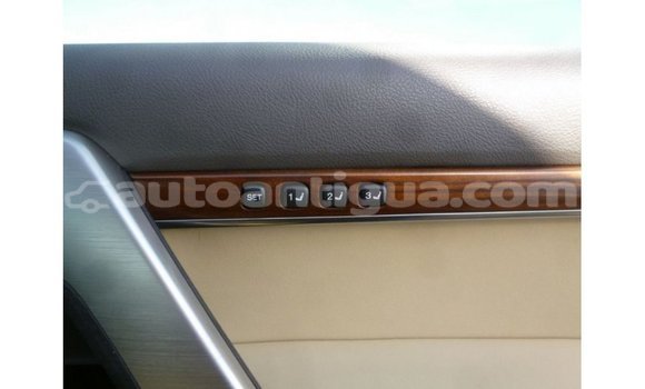 Buy Import Toyota Land Cruiser Black Car in Import - Dubai in Antigua Buy Import Toyota Land Cruiser Black Car in Import - Dubai in Antigua