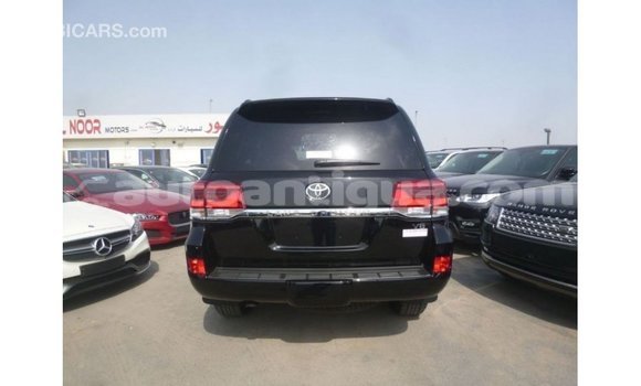 Buy Import Toyota Land Cruiser Black Car in Import - Dubai in Antigua Buy Import Toyota Land Cruiser Black Car in Import - Dubai in Antigua