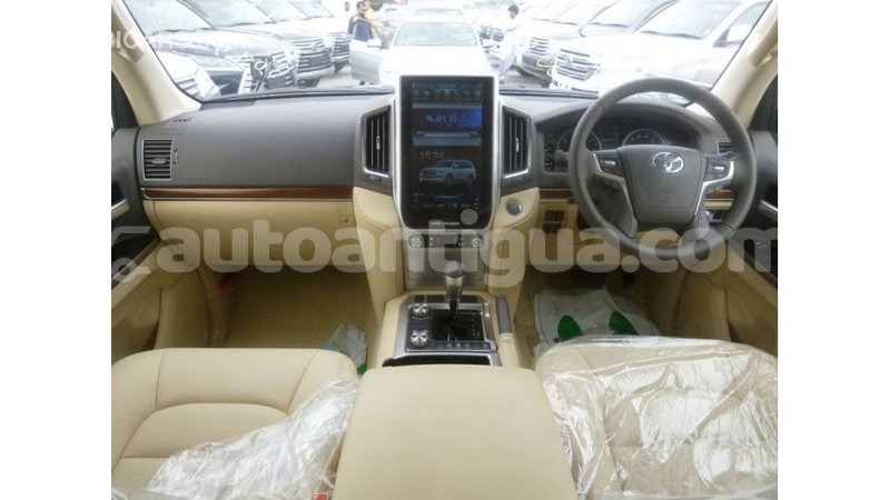 Big with watermark toyota land cruiser antigua import dubai 2170