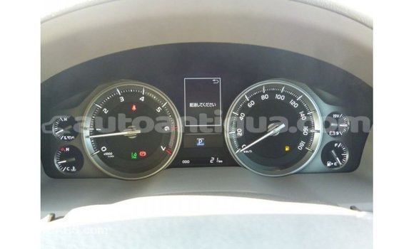 Buy Import Toyota Land Cruiser White Car in Import - Dubai in Antigua Buy Import Toyota Land Cruiser White Car in Import - Dubai in Antigua