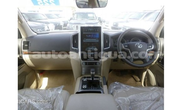 Buy Import Toyota Land Cruiser White Car in Import - Dubai in Antigua Buy Import Toyota Land Cruiser White Car in Import - Dubai in Antigua