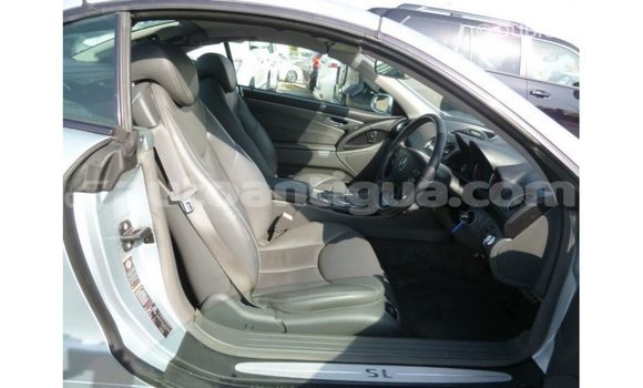 Buy Import Mercedes-Benz 190 (W201) Other Car in Import - Dubai in Antigua Buy Import Mercedes-Benz 190 (W201) Other Car in Import - Dubai in Antigua