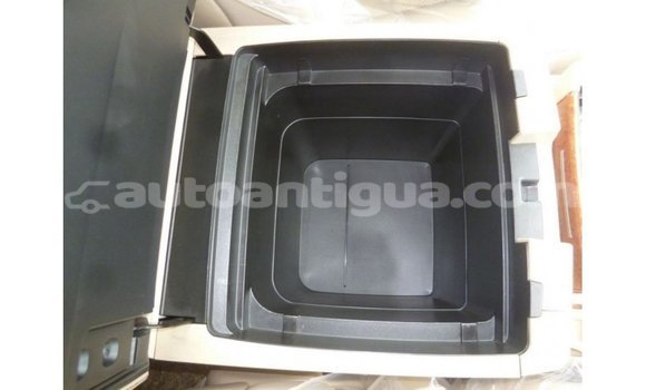 Buy Import Toyota Land Cruiser White Car in Import - Dubai in Antigua Buy Import Toyota Land Cruiser White Car in Import - Dubai in Antigua