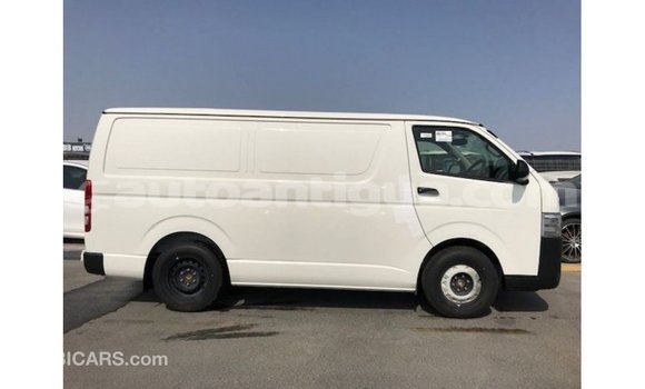Buy Import Toyota Hiace White Car in Import - Dubai in Antigua Buy Import Toyota Hiace White Car in Import - Dubai in Antigua