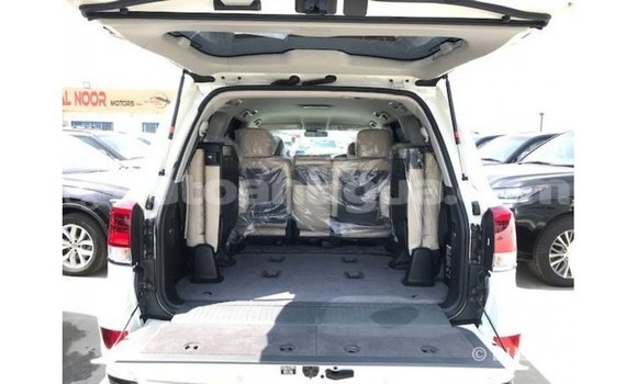 Buy Import Toyota Land Cruiser White Car in Import - Dubai in Antigua Buy Import Toyota Land Cruiser White Car in Import - Dubai in Antigua