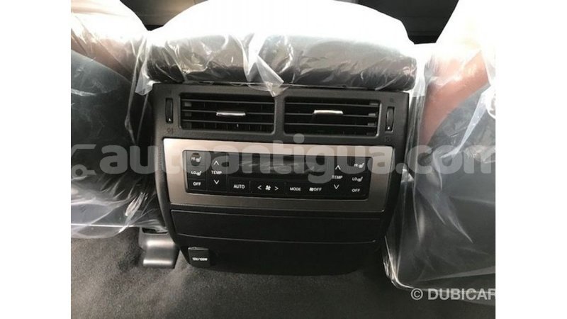 Big with watermark toyota land cruiser antigua import dubai 2198