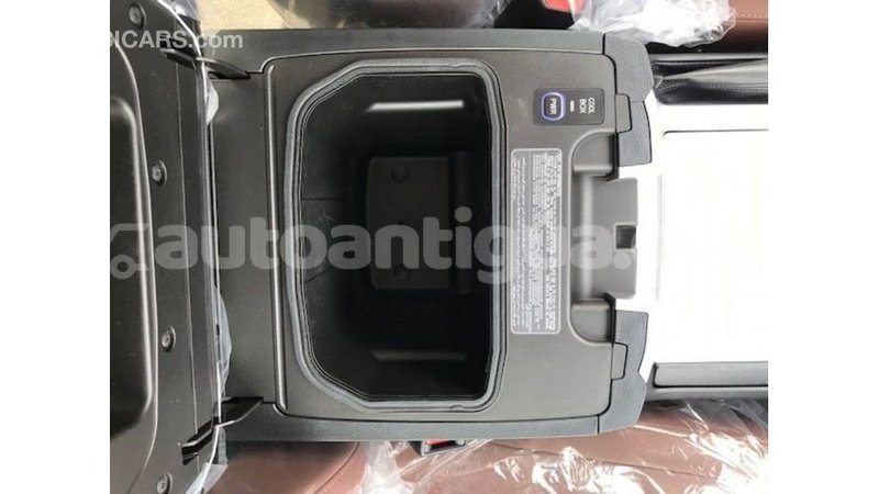 Big with watermark toyota land cruiser antigua import dubai 2198