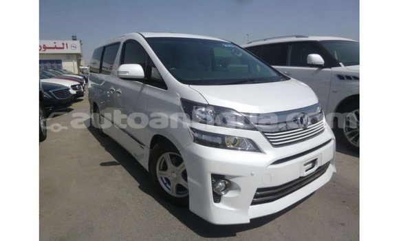 Buy Import Toyota Vellfire White Car in Import - Dubai in Antigua Buy Import Toyota Vellfire White Car in Import - Dubai in Antigua