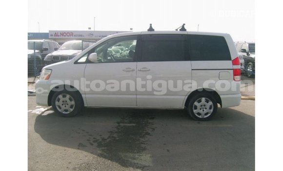 Buy Import Toyota Noah White Car in Import - Dubai in Antigua Buy Import Toyota Noah White Car in Import - Dubai in Antigua